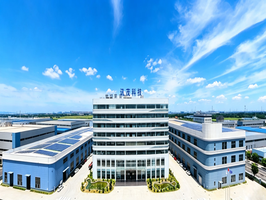 讯茂科技 AI 服务器电源全自动老化整线，实现无人值守老化与全流程数据追溯